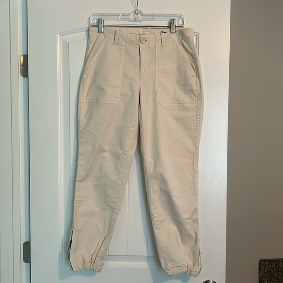 EUC Banana Republic slim cut utility pants cream size 4 - Picture 5 of 6